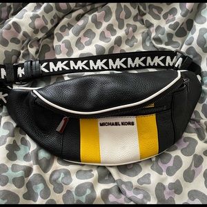Michael Kors Fanny pack